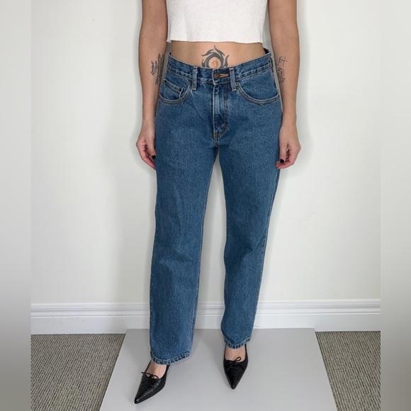 Vintage Levi’s regular fit jeans 30 - Picture 1 of 4